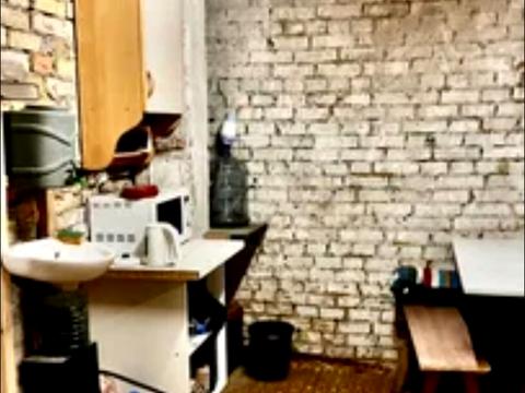 комерційна за адресою Видубичі, 1