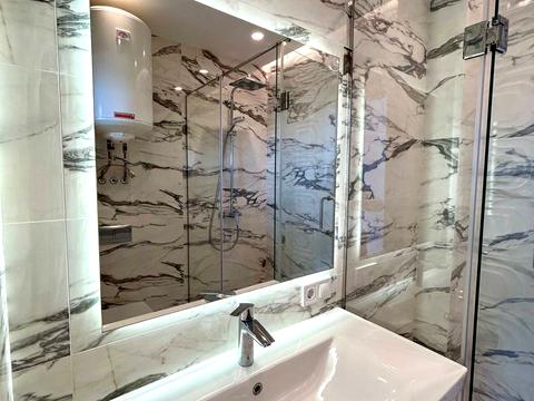 квартира за адресою Салютна вул., (Будинок 02301-02303)