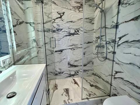 квартира за адресою Салютна вул., (Будинок 02301-02303)