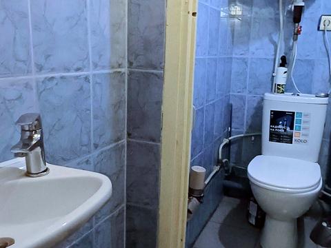 комерційна за адресою Ярослава Баїса вул. (Володимира Висоцького), 11