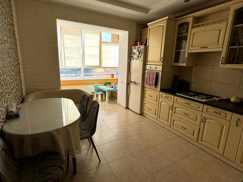 квартира по адресу Будівельників ул., 1