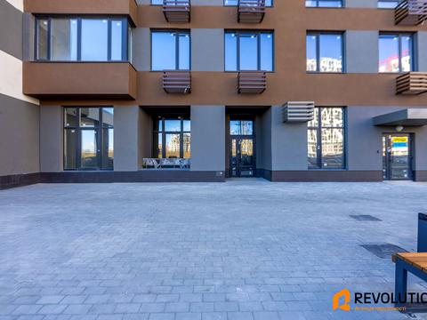 комерційна за адресою Олександра Олеся вул., 17-А