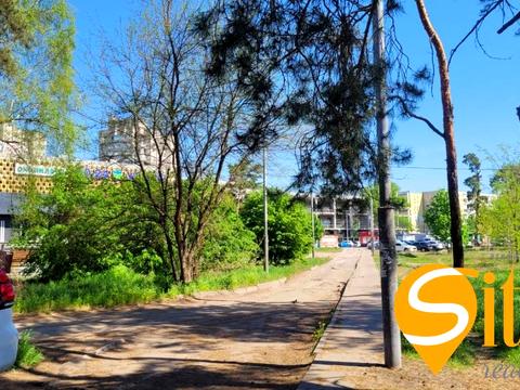 комерційна за адресою Броварський просп., 29А