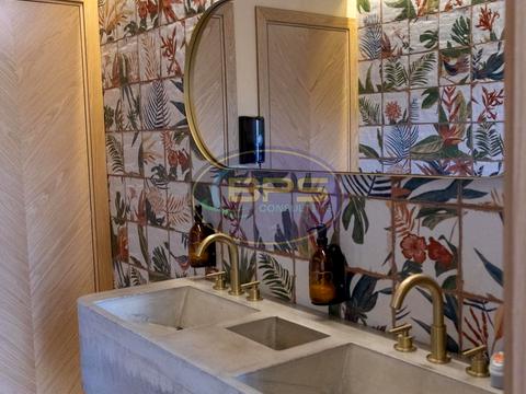 комерційна за адресою Євгена Чикаленка вул., 68г