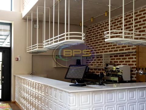 комерційна за адресою Євгена Чикаленка вул., 68г