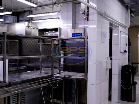 комерційна за адресою Євгена Чикаленка вул., 68г
