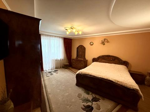 квартира за адресою Учительська вул., 10