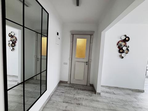 квартира за адресою Миру просп., 28