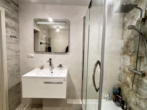 квартира за адресою Миру просп., 28