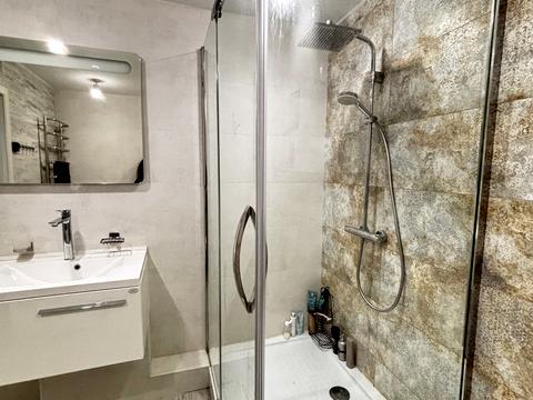 квартира за адресою Миру просп., 28