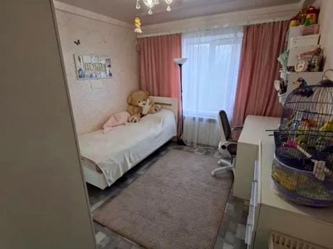 квартира за адресою Шкільна вул. (Героїв Сталінграда), 8