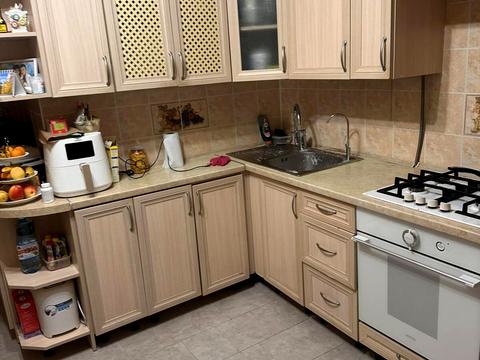 квартира за адресою Володимира Івасюка вул., 50а