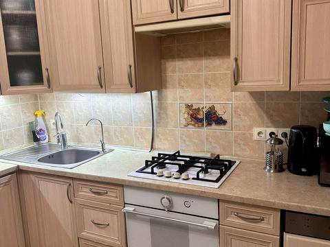 квартира за адресою Володимира Івасюка вул., 50а