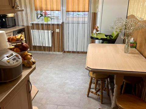 квартира за адресою Володимира Івасюка вул., 50а