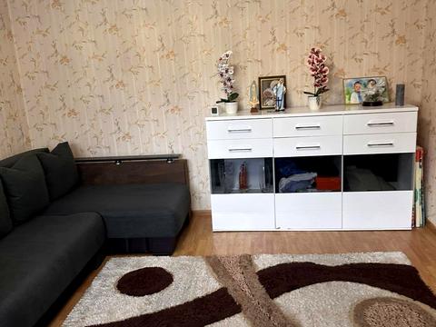 квартира за адресою Володимира Івасюка вул., 50а