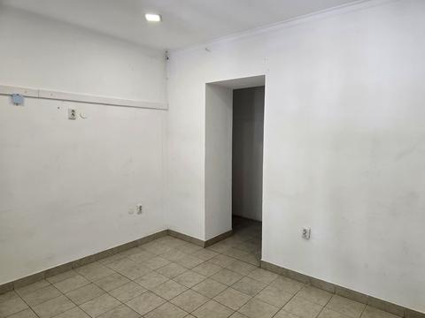 комерційна за адресою Михайла Мулика вул. (Гаркуші), 35