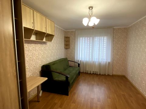 квартира по адресу Софии Русовой ул., 1-Б