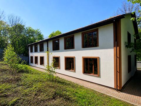 комерційна за адресою Болсуновський пров. (Мічуріна), 45