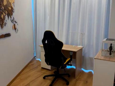 1865833560978866