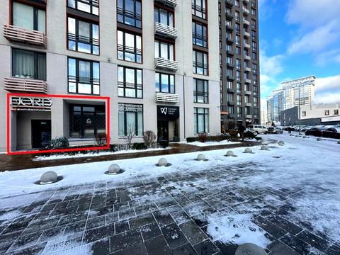комерційна за адресою Дніпровська набережна вул., 16-Г