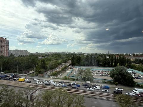квартира за адресою Любомира Гузара просп. (Космонавта Комарова), 11