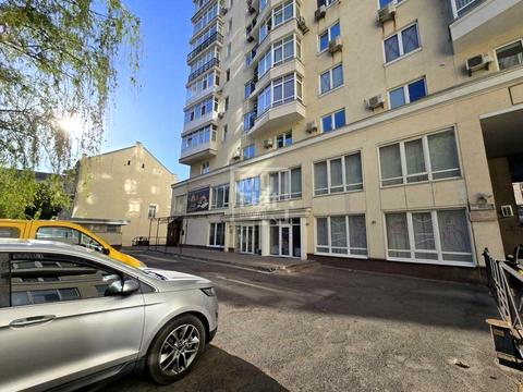комерційна за адресою Січових Стрільців вул. (Артема), 52а