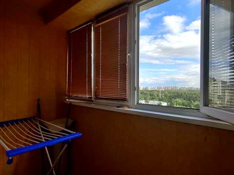 квартира за адресою Верховинна вул., 35