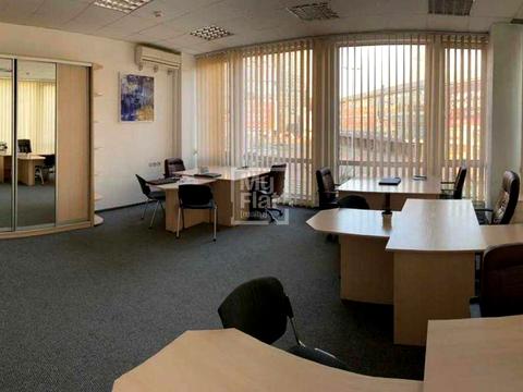 1865857675699758