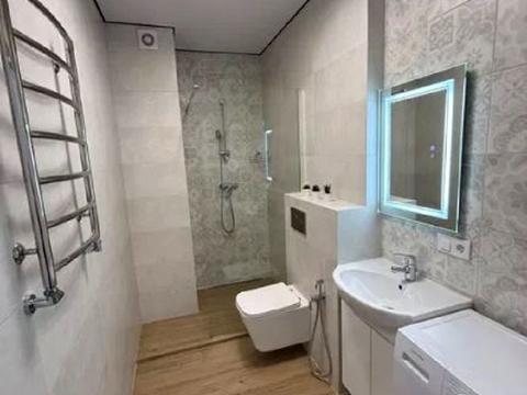 квартира за адресою Роксоляни вул., 63