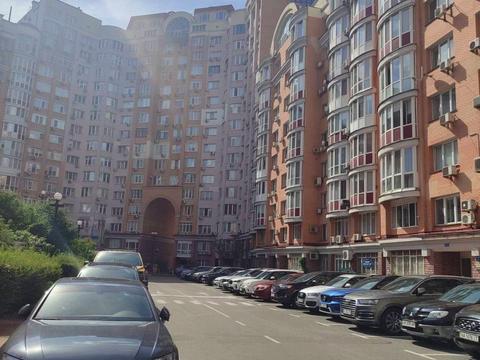 квартира за адресою Володимира Івасюка просп. (Героїв Сталінграду), 4