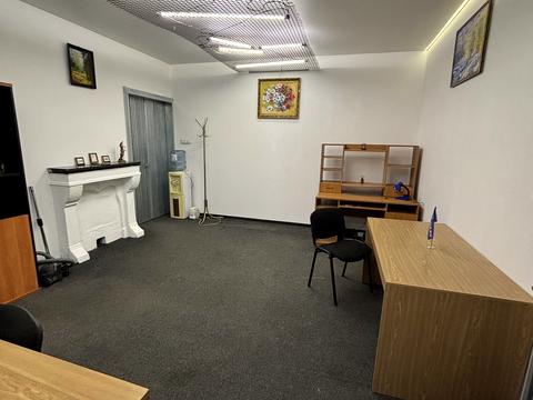 комерційна за адресою Шевченка вул., 55