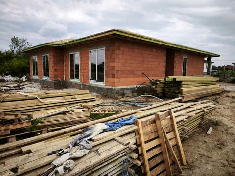 будинок за адресою Почаївська