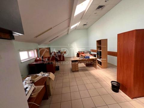 комерційна за адресою вул. Промислова, 1