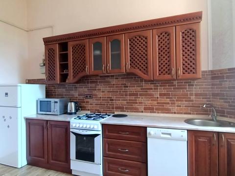 квартира за адресою Шота Руставелі вул., 4