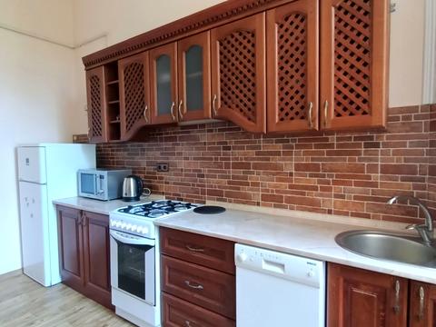 квартира за адресою Шота Руставелі вул., 4