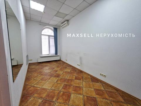 комерційна за адресою Лікаря Зіновія Красовицького пров. (Промисловий), 12