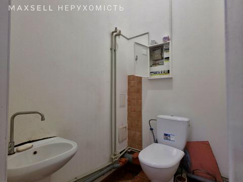 комерційна за адресою Лікаря Зіновія Красовицького пров. (Промисловий), 12