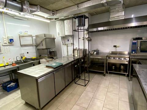 комерційна за адресою Старий Ринок пл., 7