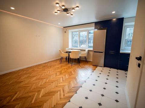 квартира за адресою Степана Бандери вул., 10а