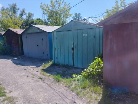 паркомісце за адресою Народного Руху вул. (Ціолковського), 30