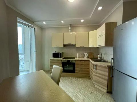 квартира за адресою Середньофонтанська вул., 30