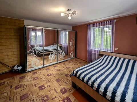будинок за адресою Шкільна