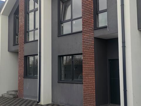 будинок за адресою Богатирська вул., 4