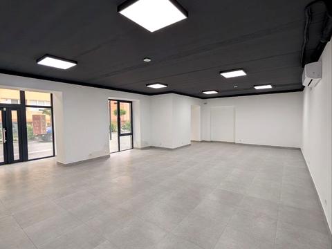 комерційна за адресою Олександра Довженка вул., 31-В, к.3