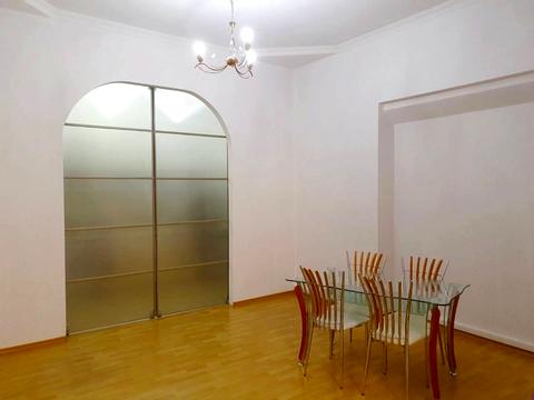 комерційна за адресою Шота Руставелі вул., 34