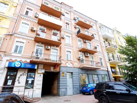 комерційна за адресою Шота Руставелі вул., 34