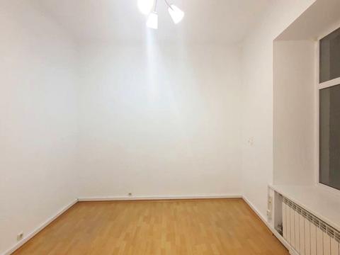 комерційна за адресою Шота Руставелі вул., 34