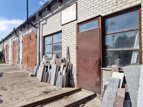 комерційна за адресою Нескорених, 22