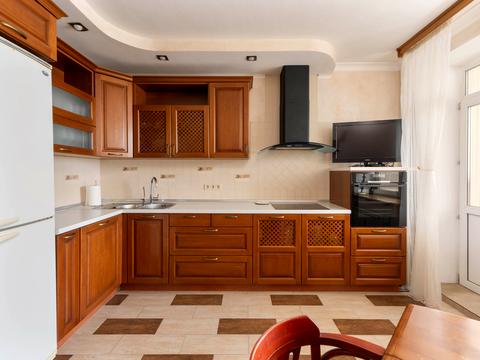 квартира за адресою Миколи Бажана просп., 16