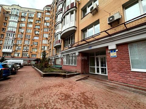 коммерческая по адресу Владимира Ивасюка просп. (Героїв Сталінграду), 4